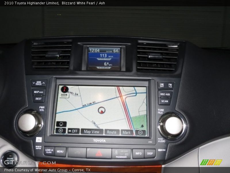 Navigation of 2010 Highlander Limited
