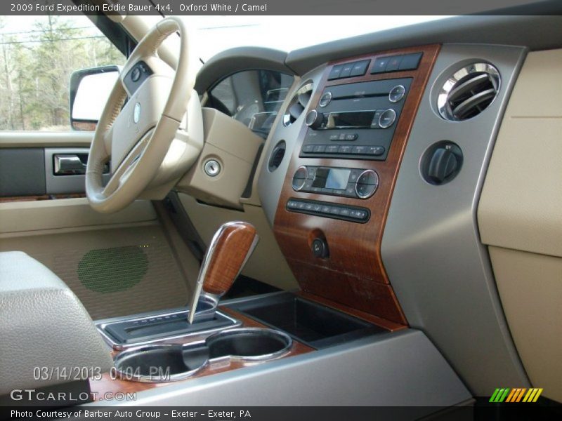 Oxford White / Camel 2009 Ford Expedition Eddie Bauer 4x4