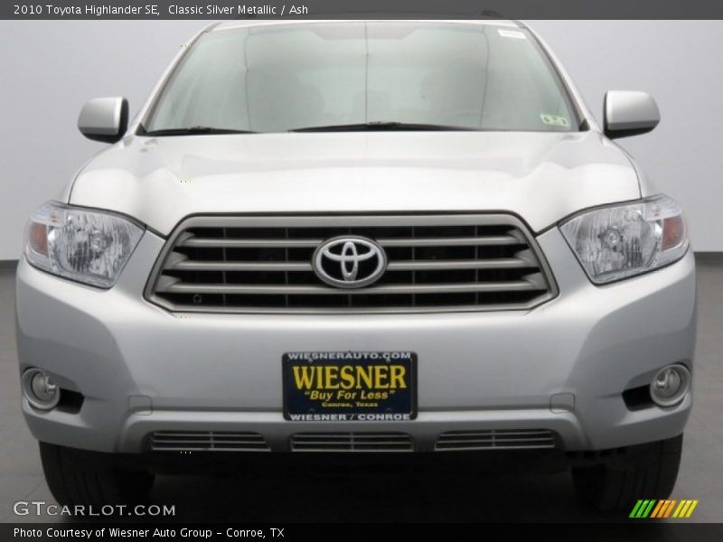 Classic Silver Metallic / Ash 2010 Toyota Highlander SE