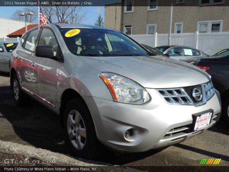 Silver Ice Metallic / Gray 2011 Nissan Rogue S AWD
