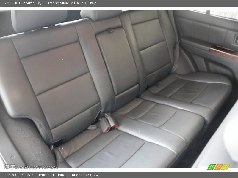 Diamond Silver Metallic / Gray 2003 Kia Sorento EX