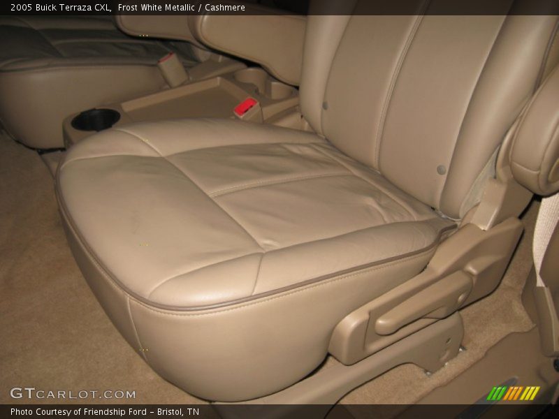 Frost White Metallic / Cashmere 2005 Buick Terraza CXL