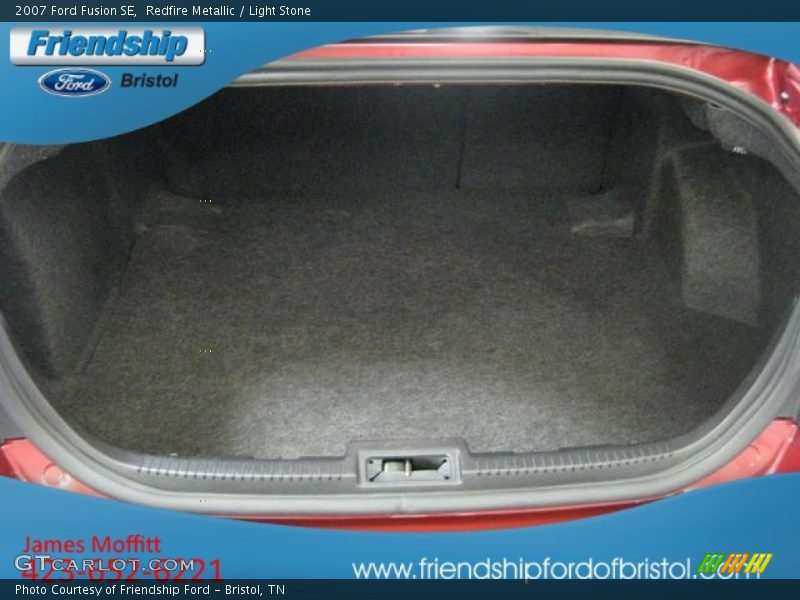 Redfire Metallic / Light Stone 2007 Ford Fusion SE
