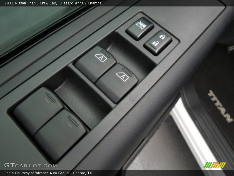 Blizzard White / Charcoal 2011 Nissan Titan S Crew Cab