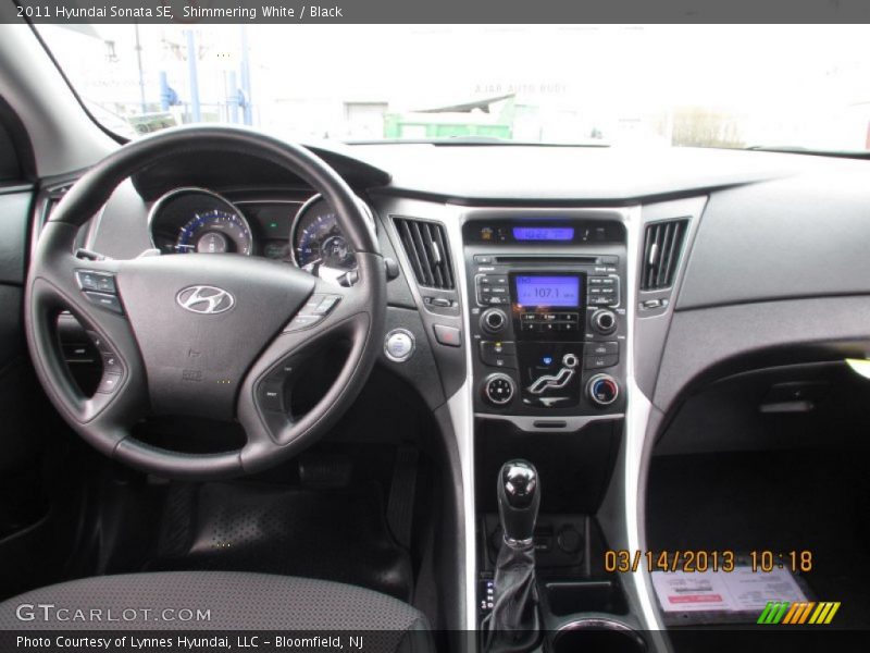 Shimmering White / Black 2011 Hyundai Sonata SE