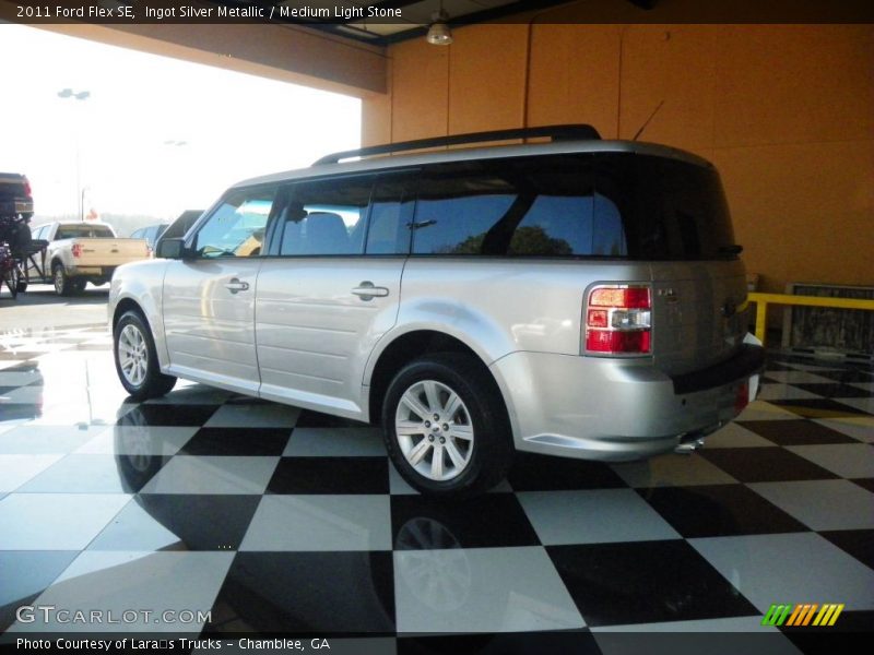 Ingot Silver Metallic / Medium Light Stone 2011 Ford Flex SE