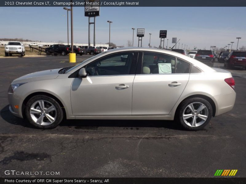 Champagne Silver Metallic / Cocoa/Light Neutral 2013 Chevrolet Cruze LT
