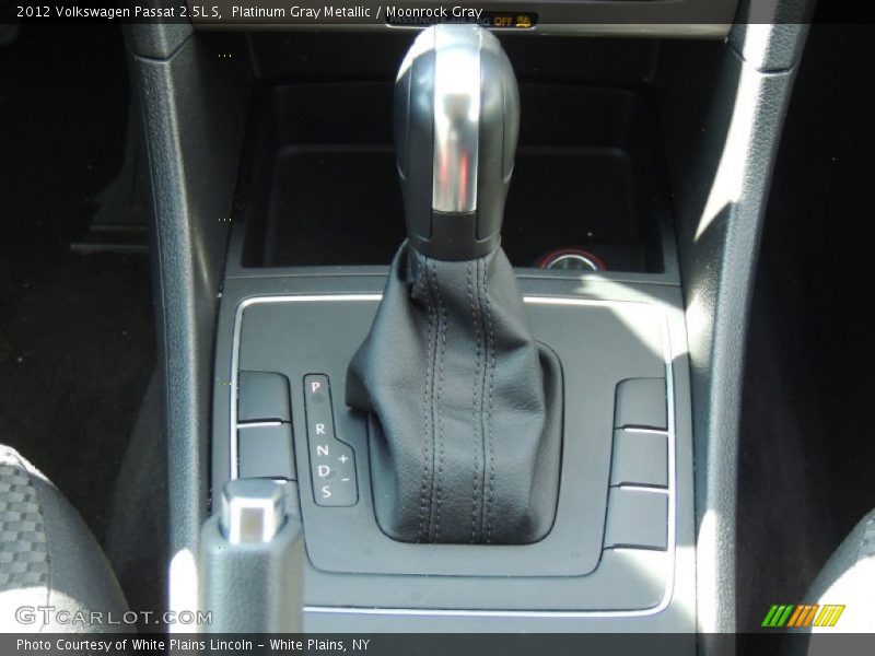 Platinum Gray Metallic / Moonrock Gray 2012 Volkswagen Passat 2.5L S