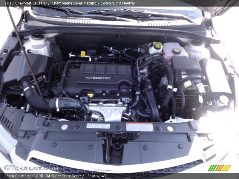 Champagne Silver Metallic / Cocoa/Light Neutral 2013 Chevrolet Cruze LT