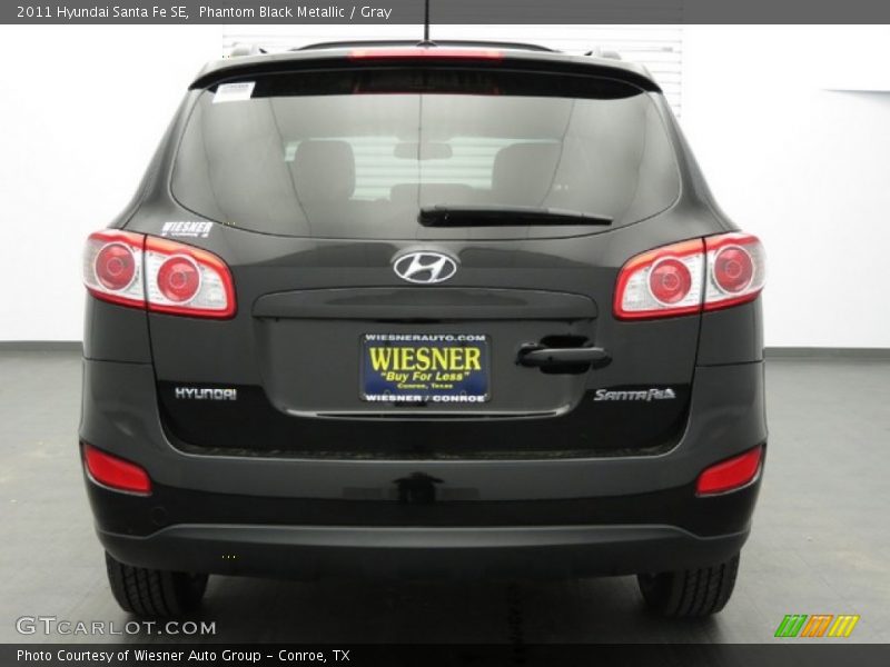 Phantom Black Metallic / Gray 2011 Hyundai Santa Fe SE