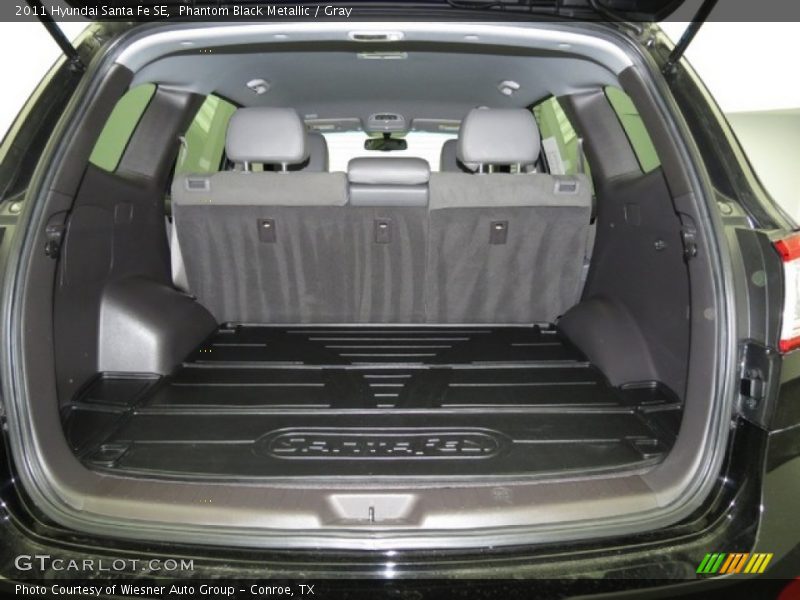 Phantom Black Metallic / Gray 2011 Hyundai Santa Fe SE
