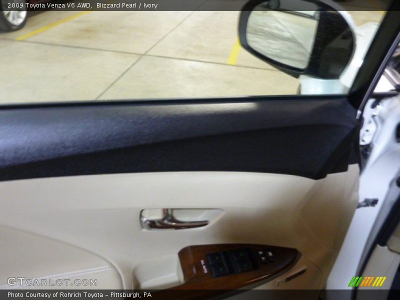 Blizzard Pearl / Ivory 2009 Toyota Venza V6 AWD
