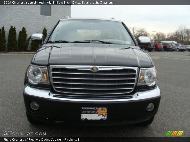 Brilliant Black Crystal Pearl / Light Graystone 2009 Chrysler Aspen Limited 4x4
