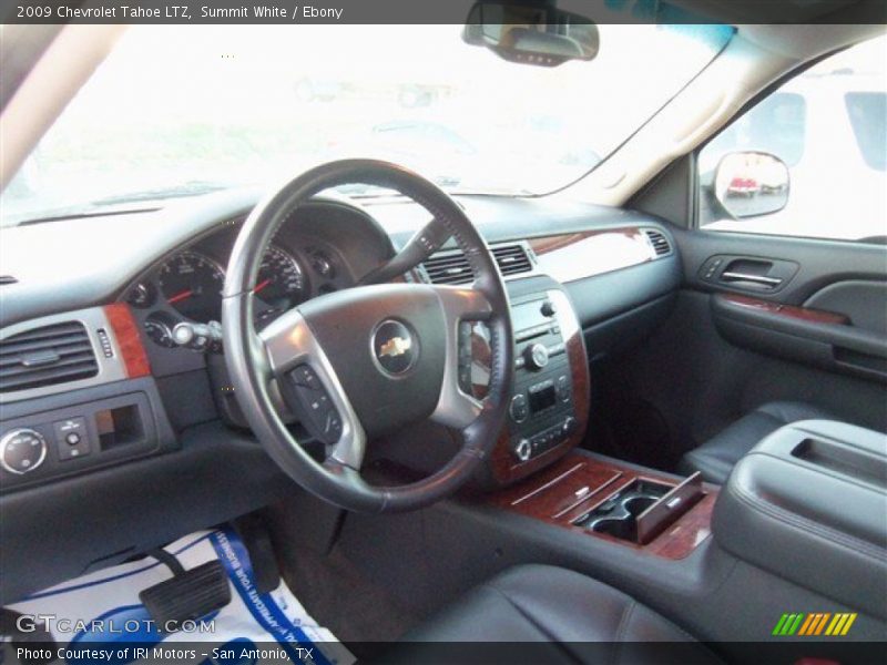 Summit White / Ebony 2009 Chevrolet Tahoe LTZ