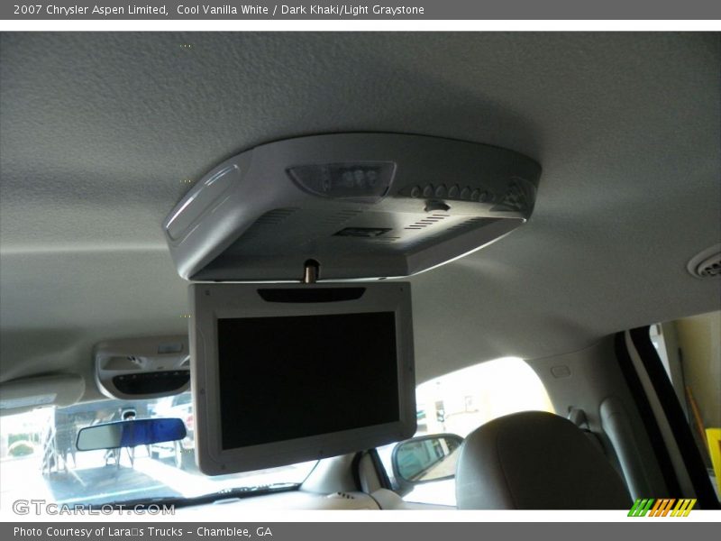 Cool Vanilla White / Dark Khaki/Light Graystone 2007 Chrysler Aspen Limited