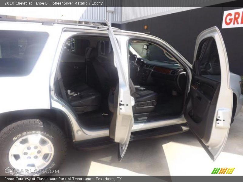 Sheer Silver Metallic / Ebony 2010 Chevrolet Tahoe LT
