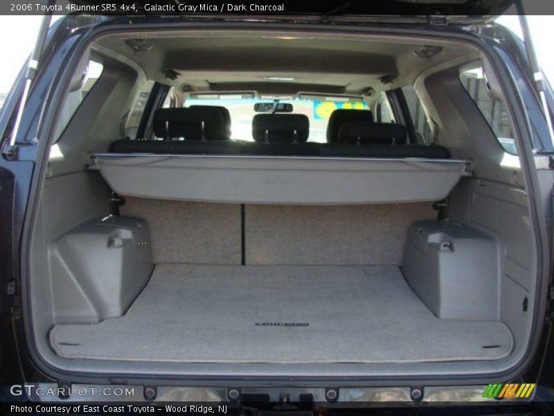 Galactic Gray Mica / Dark Charcoal 2006 Toyota 4Runner SR5 4x4
