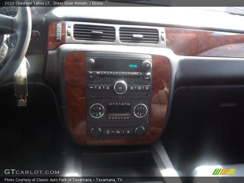 Sheer Silver Metallic / Ebony 2010 Chevrolet Tahoe LT