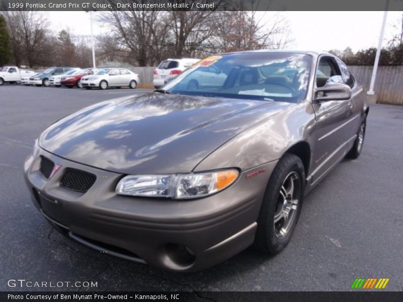 Front 3/4 View of 1999 Grand Prix GT Coupe