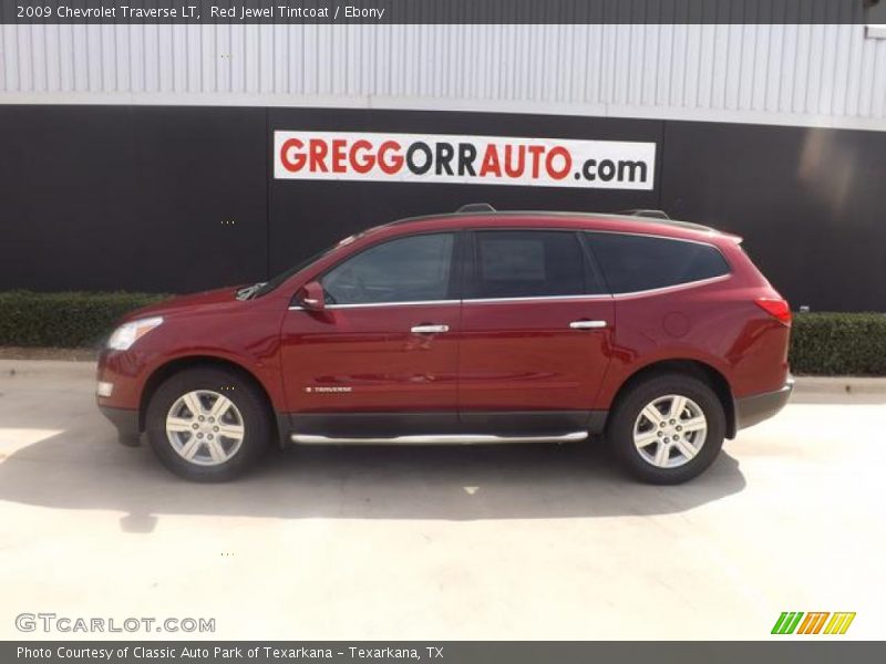 Red Jewel Tintcoat / Ebony 2009 Chevrolet Traverse LT