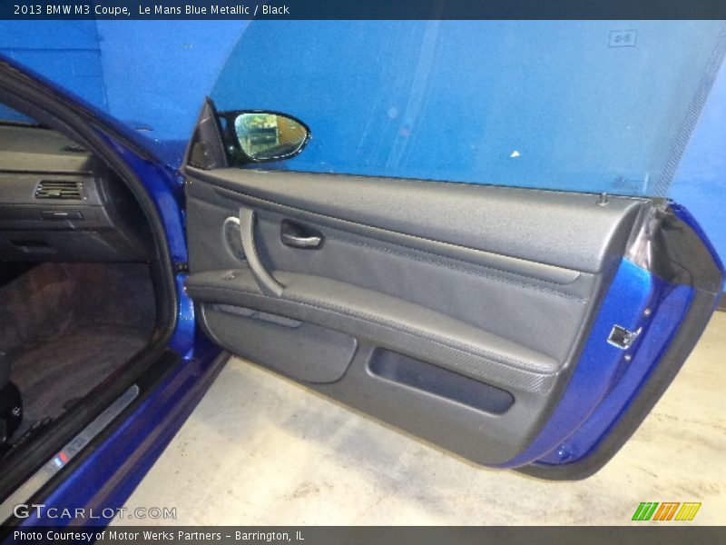 Door Panel of 2013 M3 Coupe