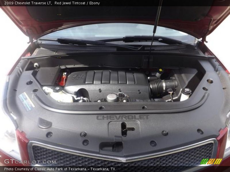 Red Jewel Tintcoat / Ebony 2009 Chevrolet Traverse LT