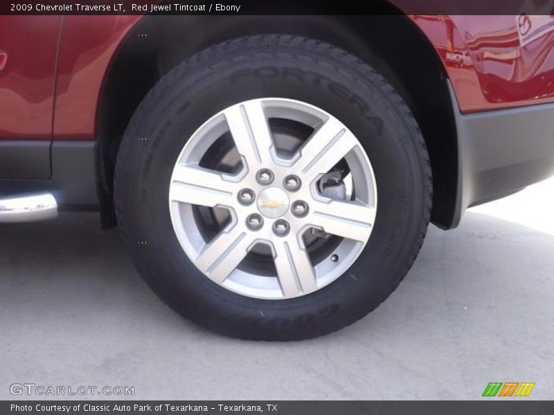 Red Jewel Tintcoat / Ebony 2009 Chevrolet Traverse LT