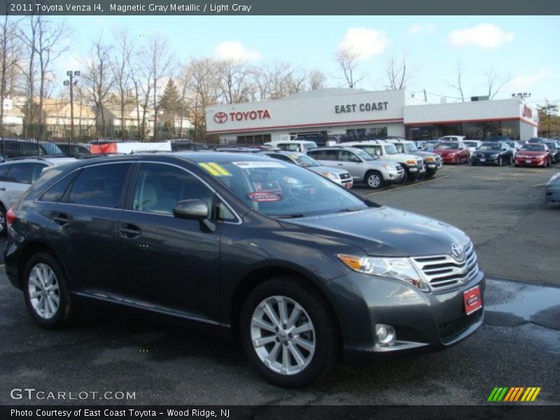 Magnetic Gray Metallic / Light Gray 2011 Toyota Venza I4