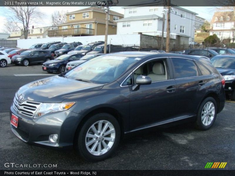 Magnetic Gray Metallic / Light Gray 2011 Toyota Venza I4