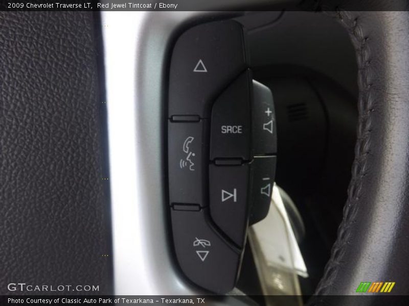 Red Jewel Tintcoat / Ebony 2009 Chevrolet Traverse LT