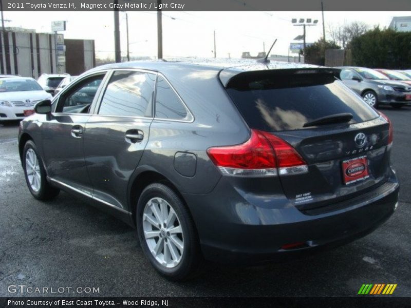 Magnetic Gray Metallic / Light Gray 2011 Toyota Venza I4