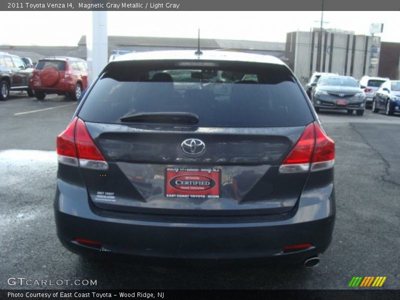 Magnetic Gray Metallic / Light Gray 2011 Toyota Venza I4