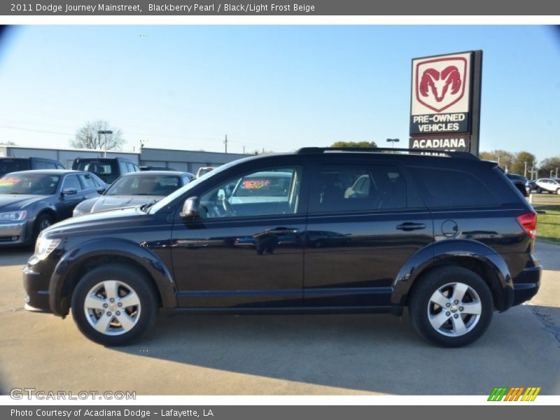 Blackberry Pearl / Black/Light Frost Beige 2011 Dodge Journey Mainstreet
