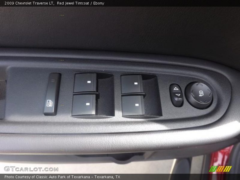 Red Jewel Tintcoat / Ebony 2009 Chevrolet Traverse LT