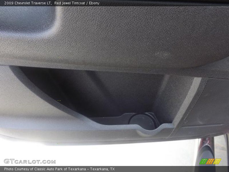 Red Jewel Tintcoat / Ebony 2009 Chevrolet Traverse LT