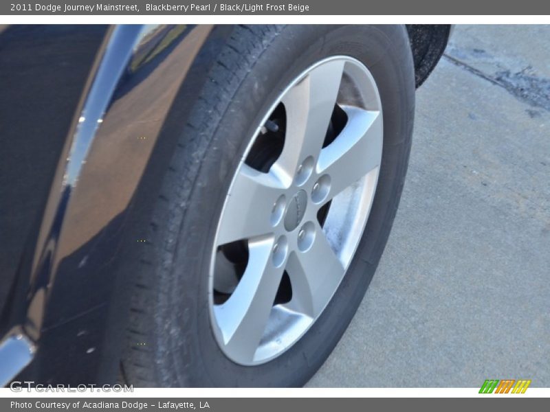 Blackberry Pearl / Black/Light Frost Beige 2011 Dodge Journey Mainstreet