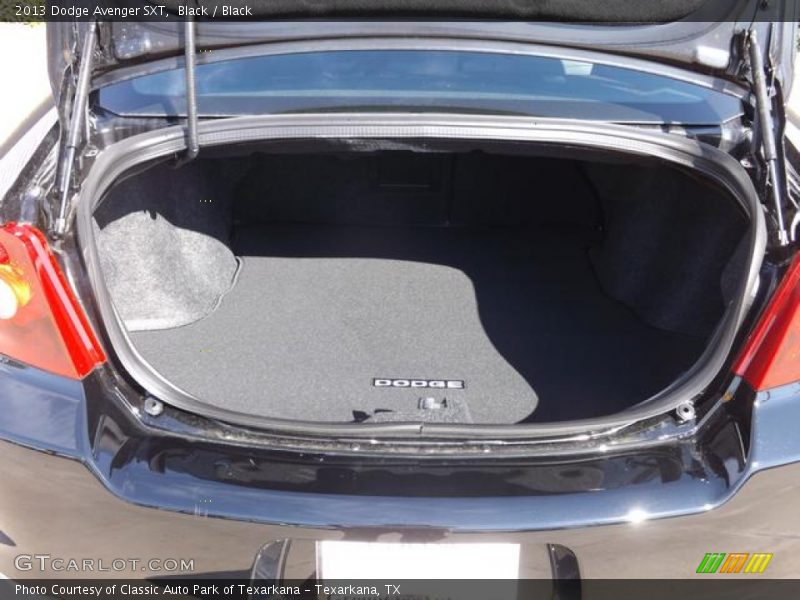 Black / Black 2013 Dodge Avenger SXT