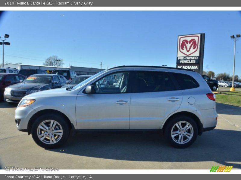 Radiant Silver / Gray 2010 Hyundai Santa Fe GLS