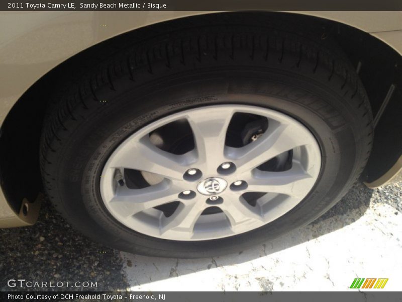 Sandy Beach Metallic / Bisque 2011 Toyota Camry LE