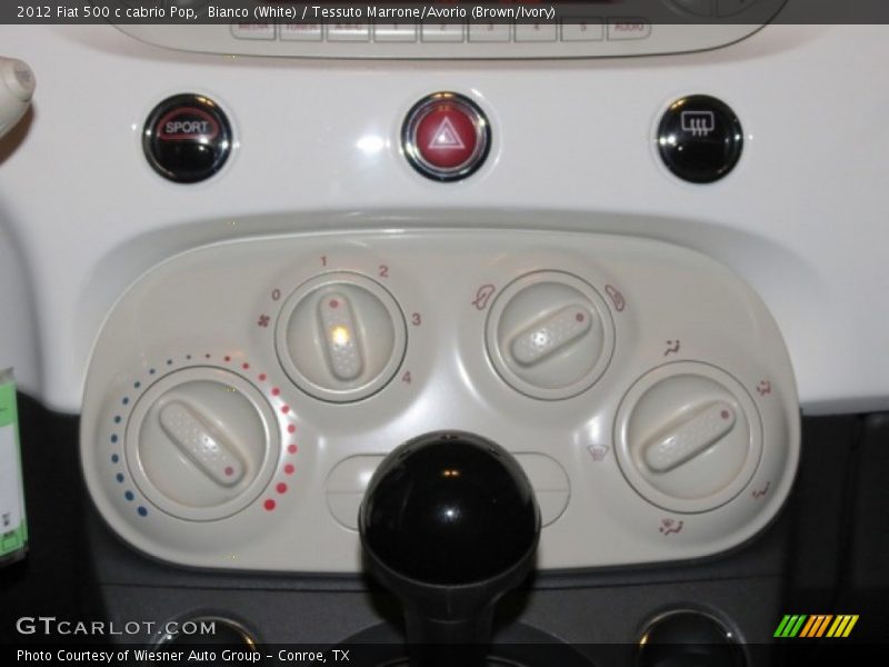 Controls of 2012 500 c cabrio Pop