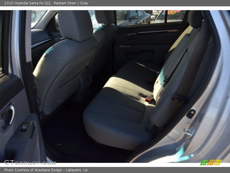Radiant Silver / Gray 2010 Hyundai Santa Fe GLS