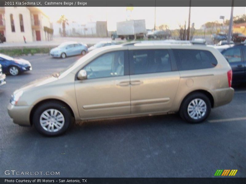 Cashmere Beige / Beige 2011 Kia Sedona LX