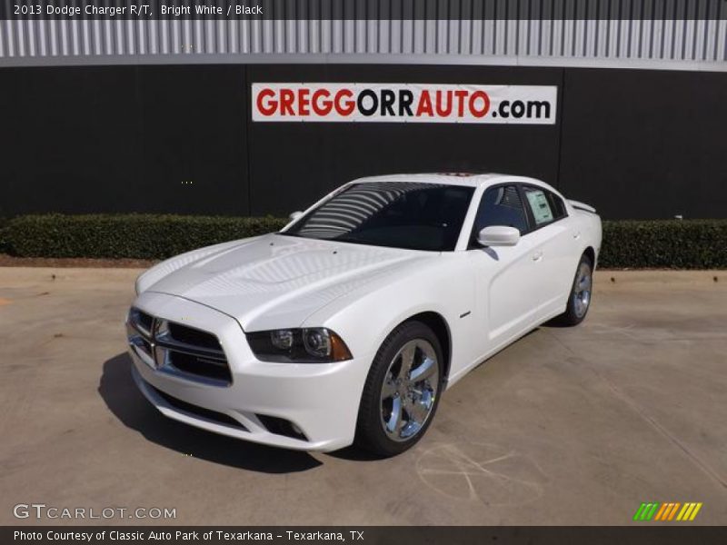 Bright White / Black 2013 Dodge Charger R/T