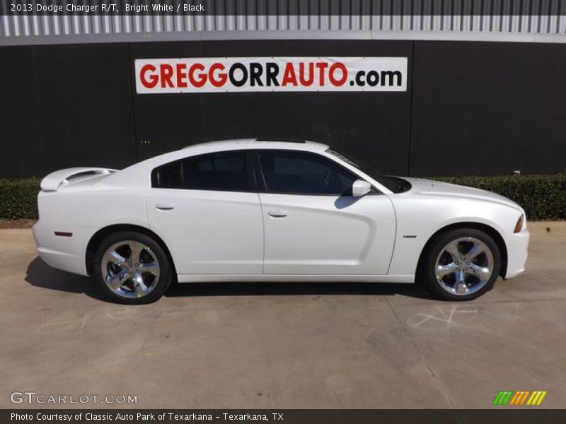 Bright White / Black 2013 Dodge Charger R/T