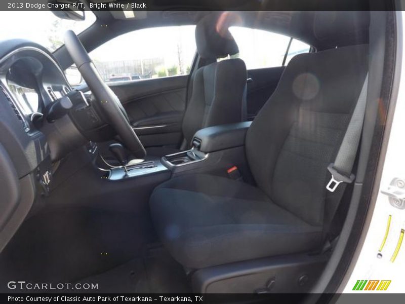 Bright White / Black 2013 Dodge Charger R/T