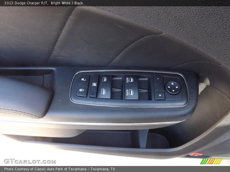 Bright White / Black 2013 Dodge Charger R/T