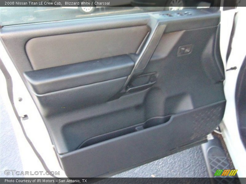 Blizzard White / Charcoal 2008 Nissan Titan LE Crew Cab