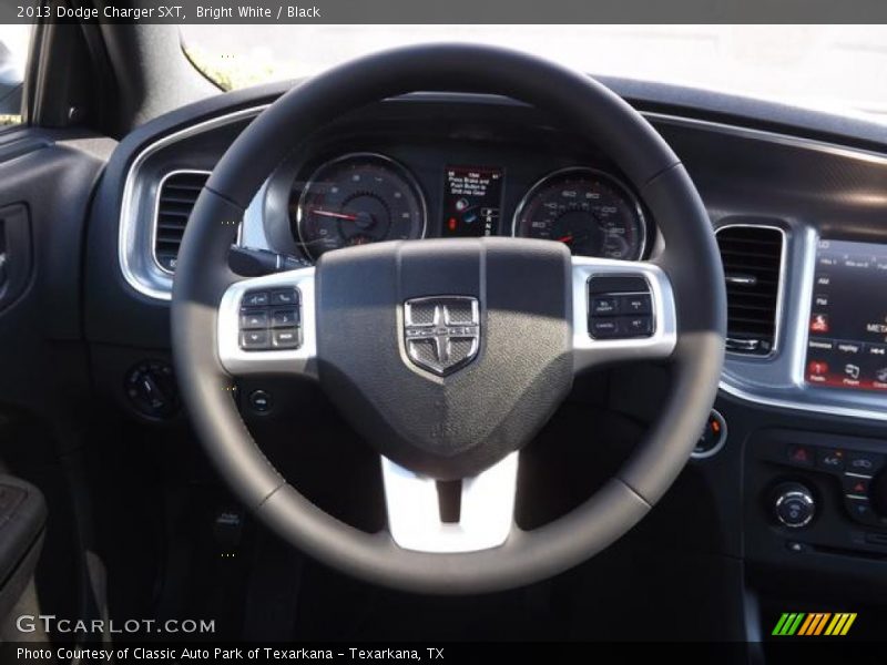 Bright White / Black 2013 Dodge Charger SXT