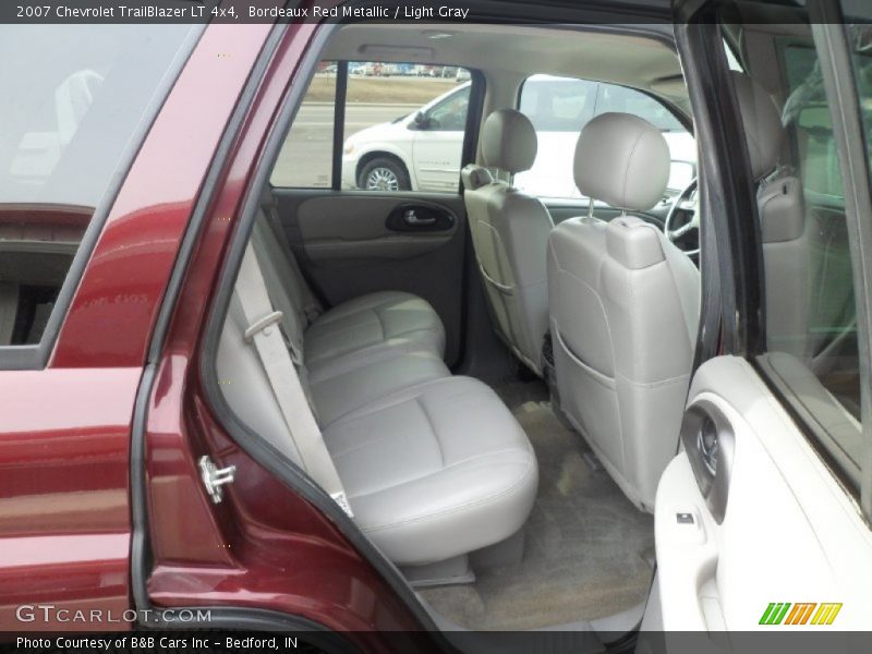 Bordeaux Red Metallic / Light Gray 2007 Chevrolet TrailBlazer LT 4x4