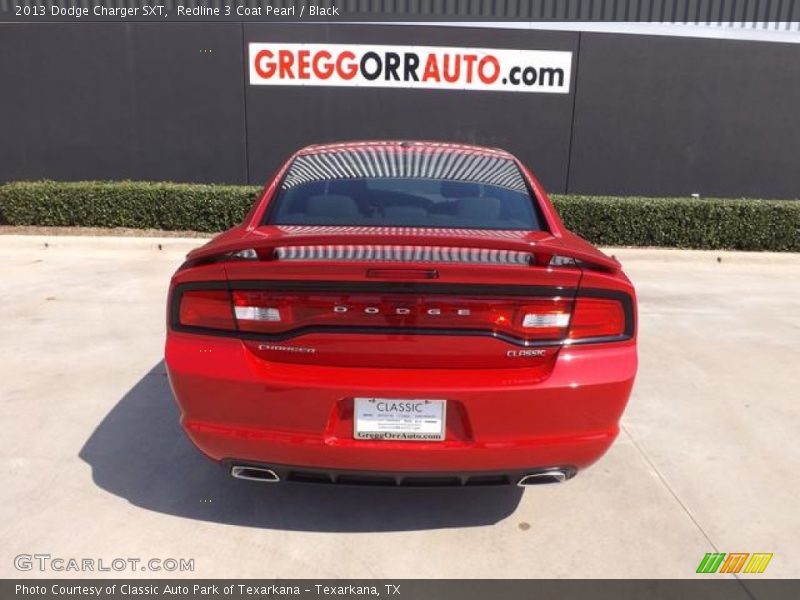 Redline 3 Coat Pearl / Black 2013 Dodge Charger SXT